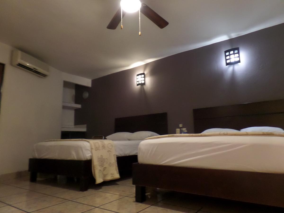 Uke Inn Hotel&Suites Xamaipak Tuxtla Gutierrez Bagian luar foto